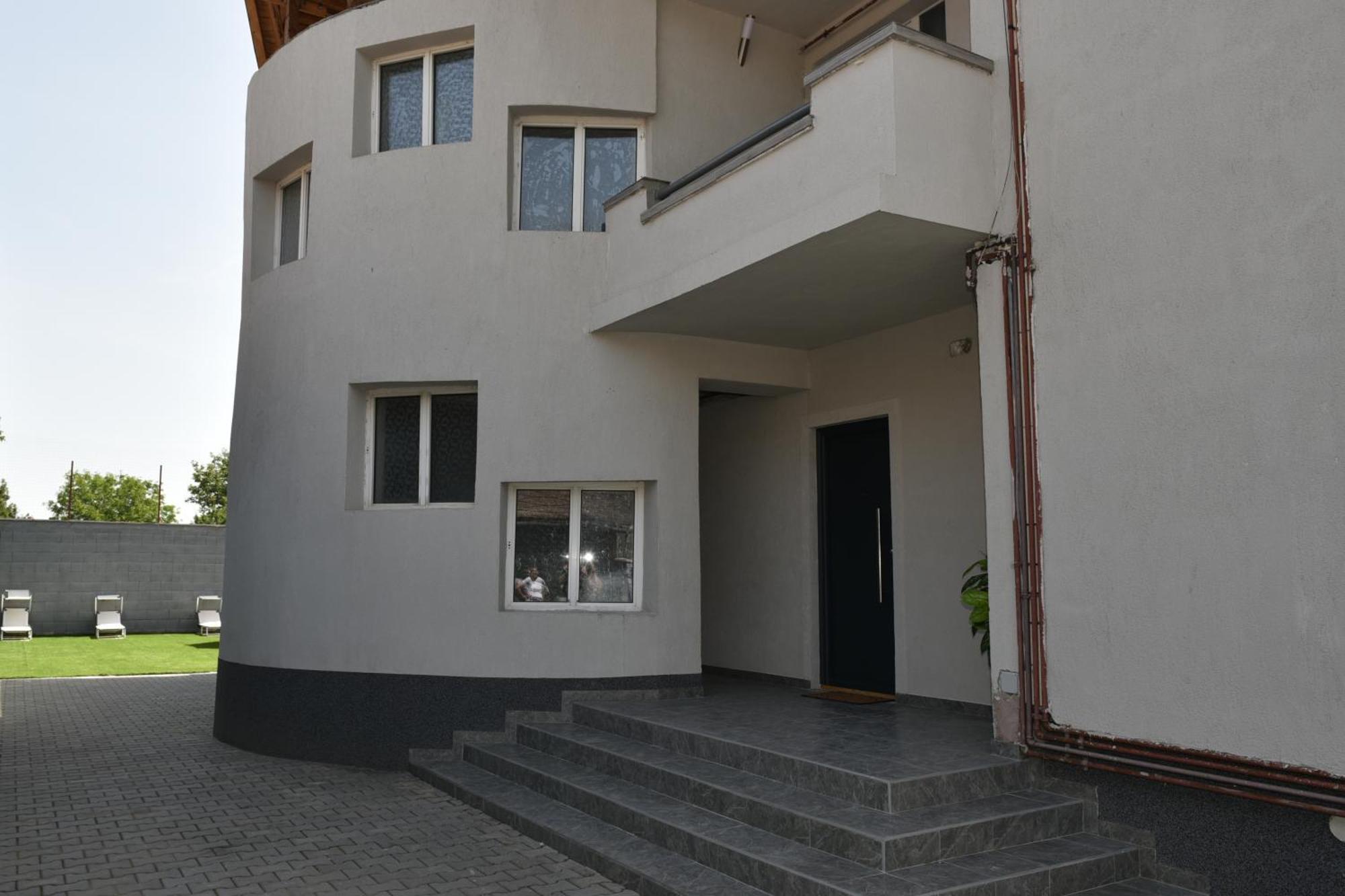 Apartament'S Moise Turda Exteriör bild