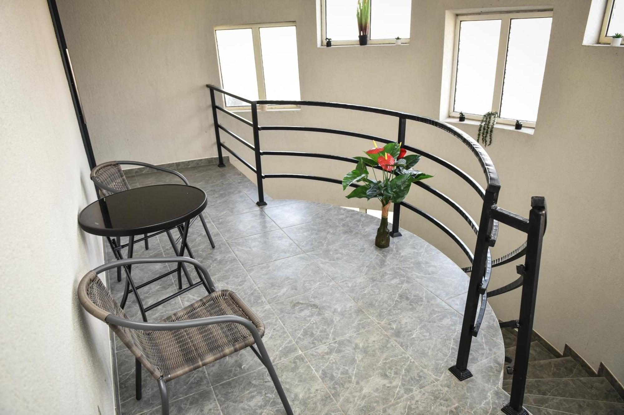 Apartament'S Moise Turda Exteriör bild