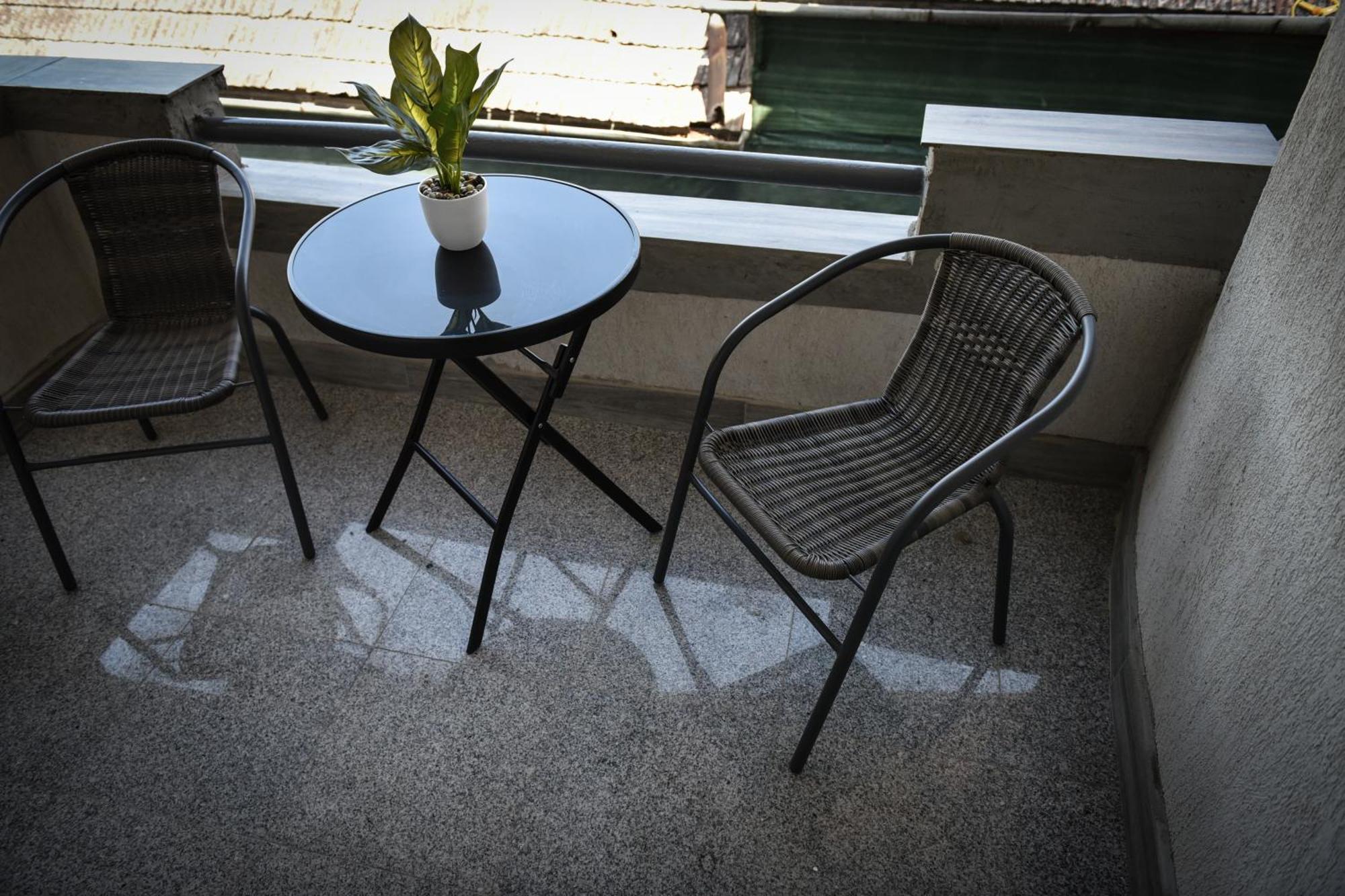 Apartament'S Moise Turda Exteriör bild