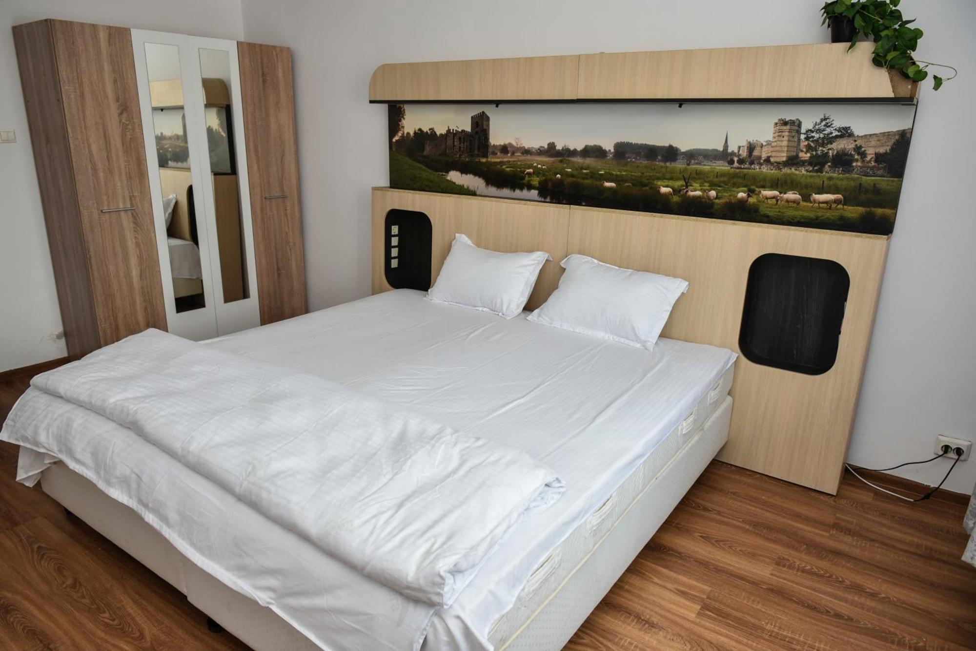 Apartament'S Moise Turda Exteriör bild