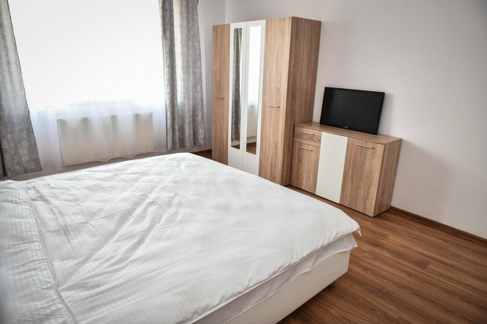 Apartament'S Moise Turda Exteriör bild