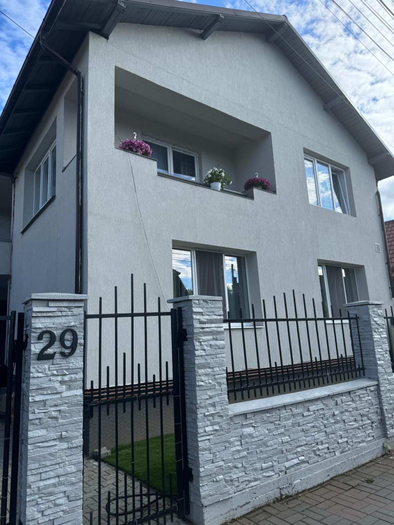Apartament'S Moise Turda Exteriör bild